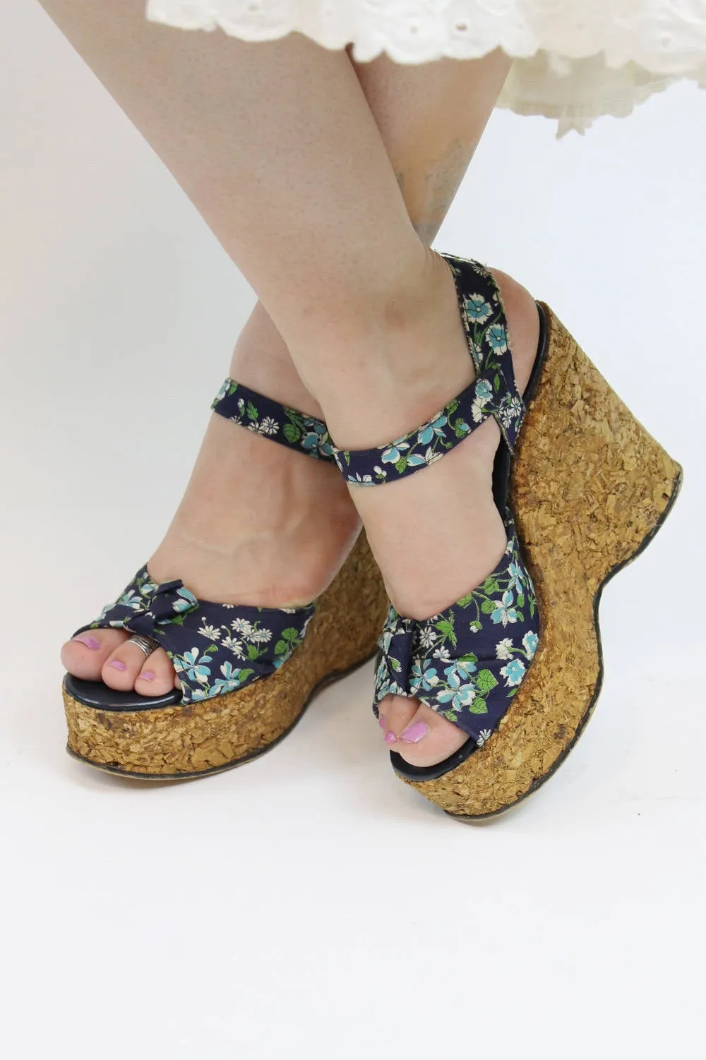 1970s cork sandals shoes size 5.5 us | new spring summer