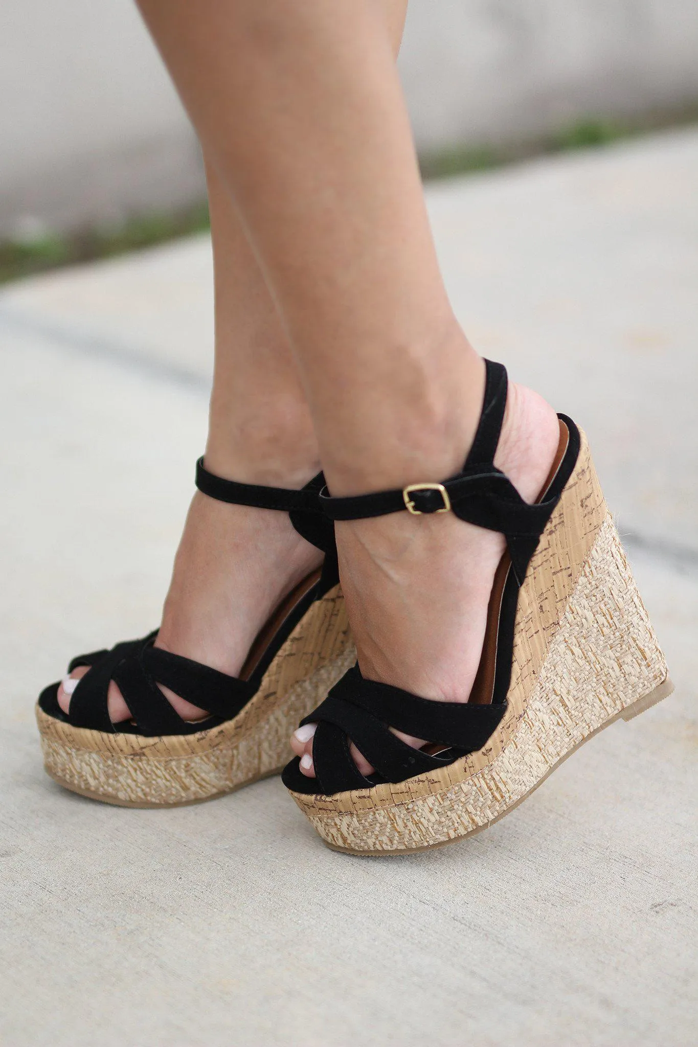 Black Wedges