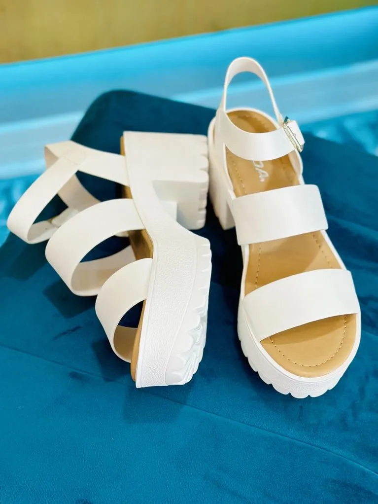 SODA- ADALYN CHUNKY Sandals (white)